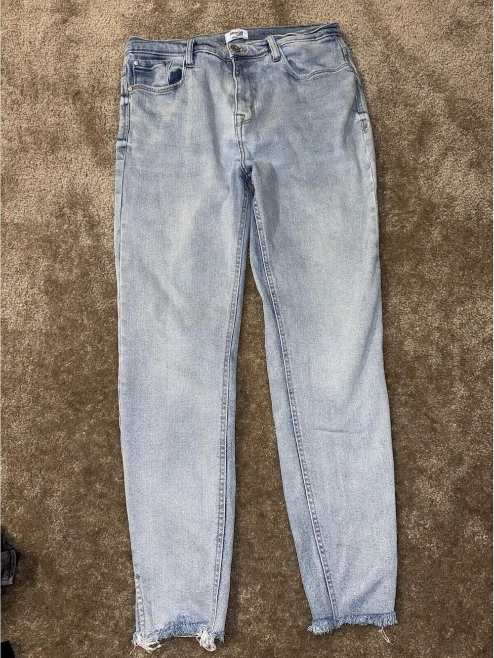 Kensie The Ultimate Skinny Jeans Womens 10/30 Blue Light Wash Denim Cotton Blend